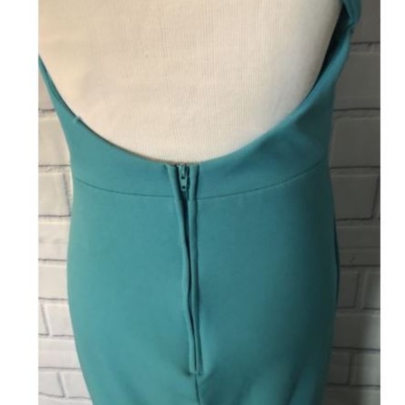 NWT B Darlin Gown Sz 7/8 Prom Teal Sequin Cross Ba - Picture 4 of 8